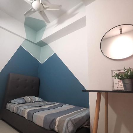 Ferienwohnung Menjalara Kepong Desapark & Mitec 中文房东 Kuala Lumpur Exterior foto
