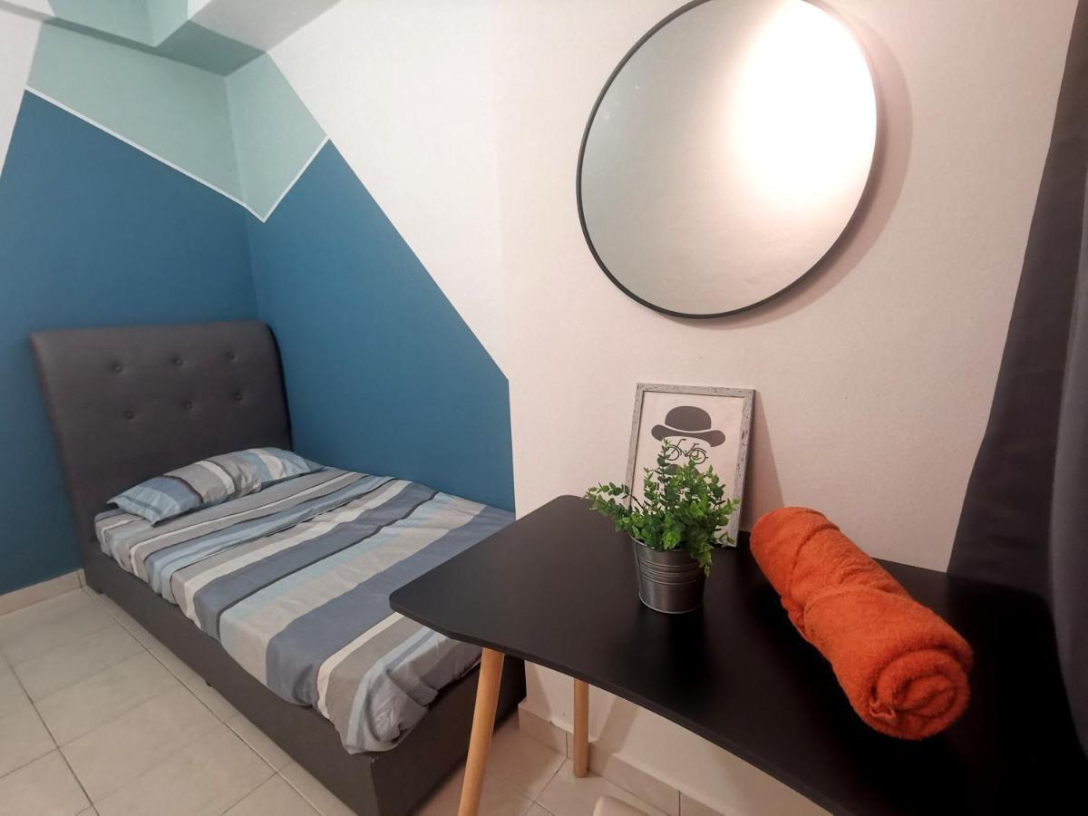 Ferienwohnung Menjalara Kepong Desapark & Mitec 中文房东 Kuala Lumpur Exterior foto